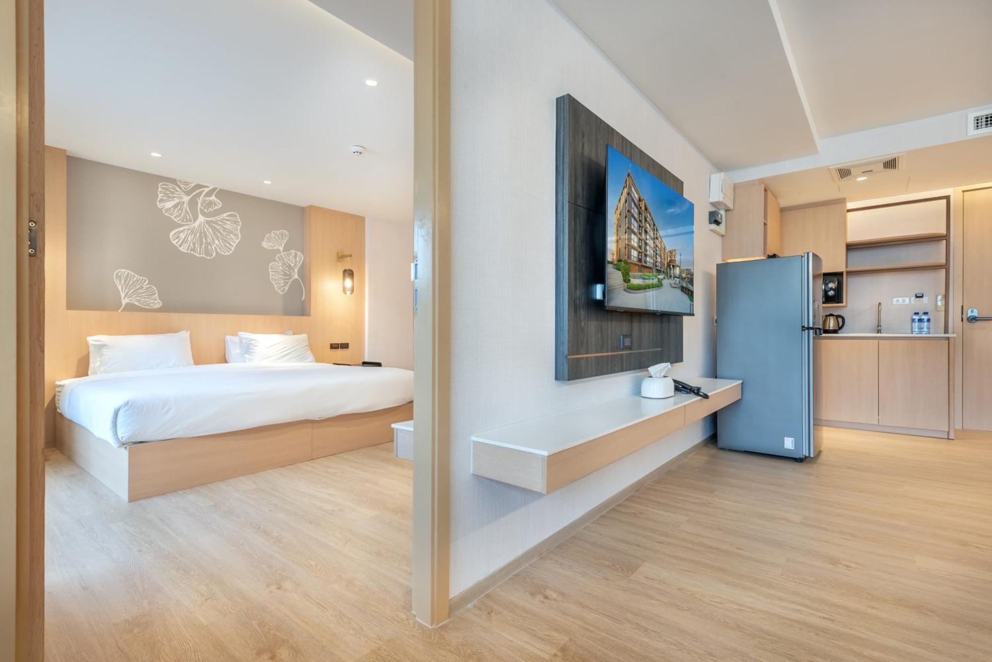 Salaya One Hotel & Service Apartment מראה חיצוני תמונה