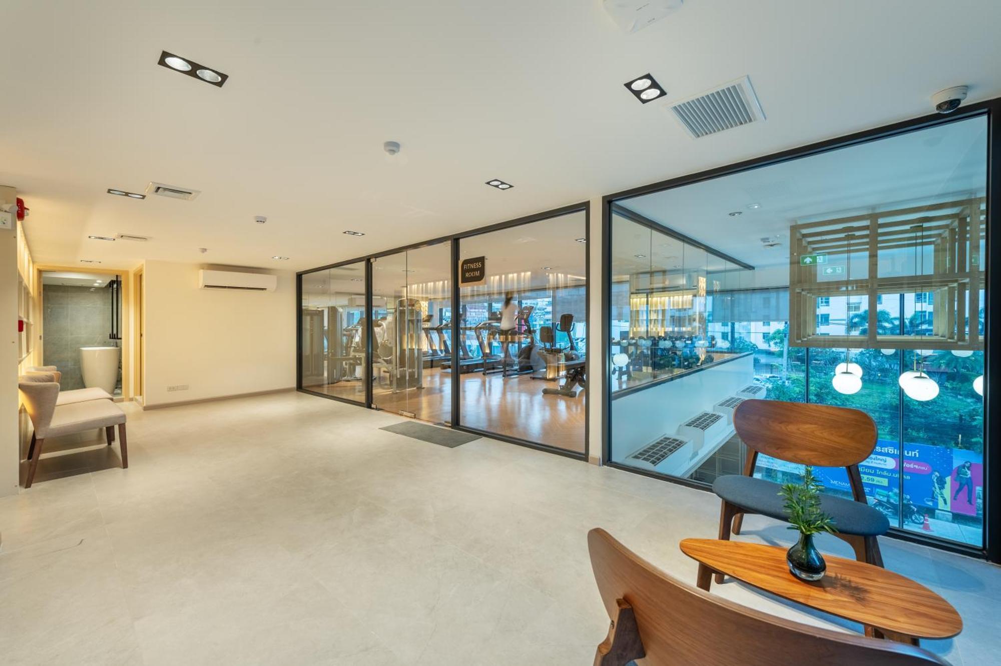 Salaya One Hotel & Service Apartment מראה חיצוני תמונה