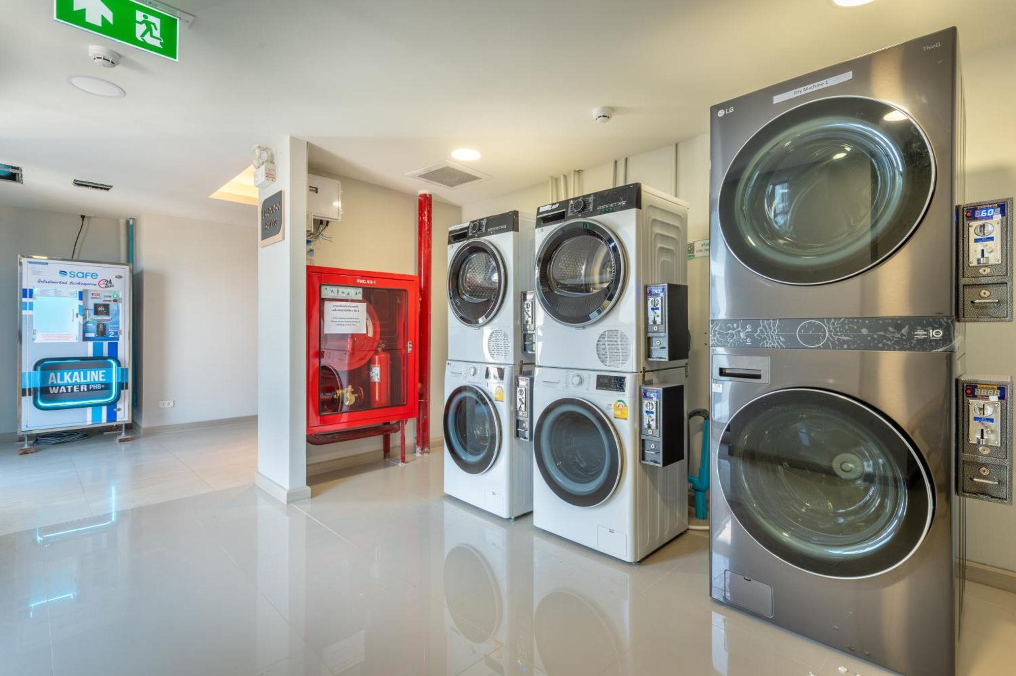 Salaya One Hotel & Service Apartment מראה חיצוני תמונה