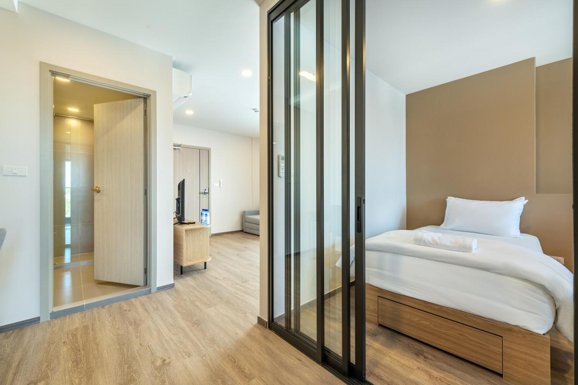 Salaya One Hotel & Service Apartment מראה חיצוני תמונה