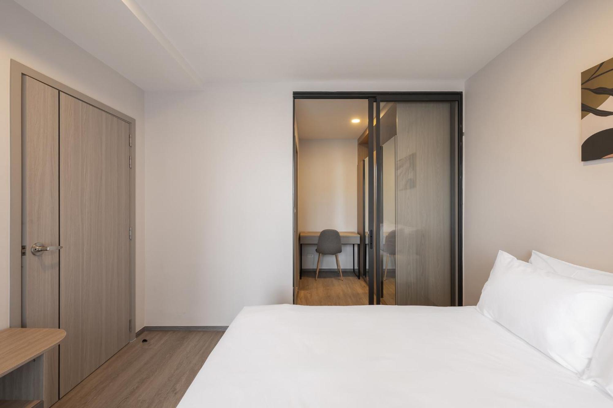 Salaya One Hotel & Service Apartment מראה חיצוני תמונה